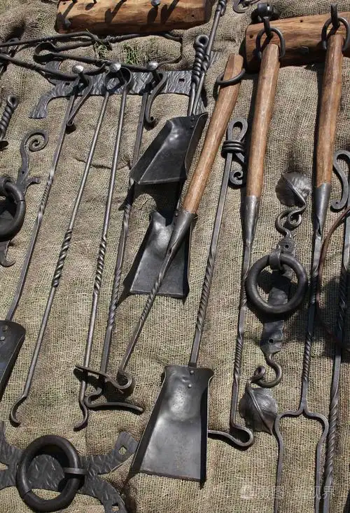 由smi形成的铁制品