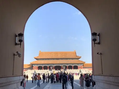 金碧辉煌紫禁城,红墙宫里万重门～故宫,一座好气派的古代宫殿