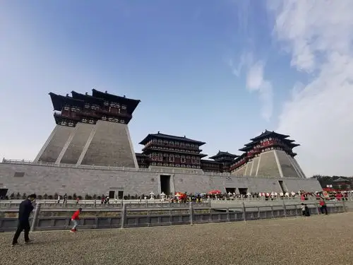 2020秋晚主会场洛阳应天门隋唐遗址公园