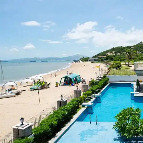 本文将为您介绍巽寮湾海公园的景点,美食,购物和交通等方面的游玩攻略