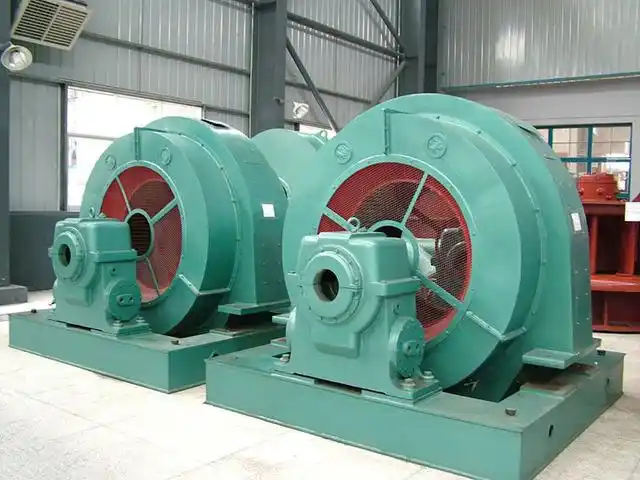 卧式水轮发电机