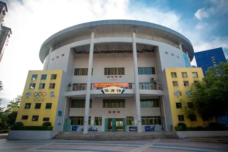 梅江区北大新世纪实验学校