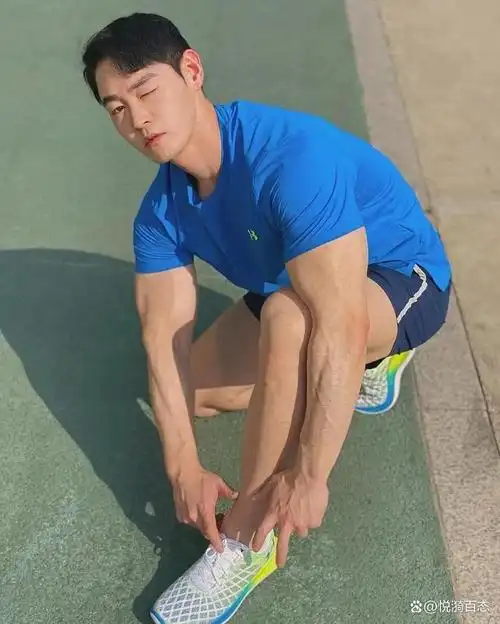 越来越多的男性开始注重身体健康和身材塑造