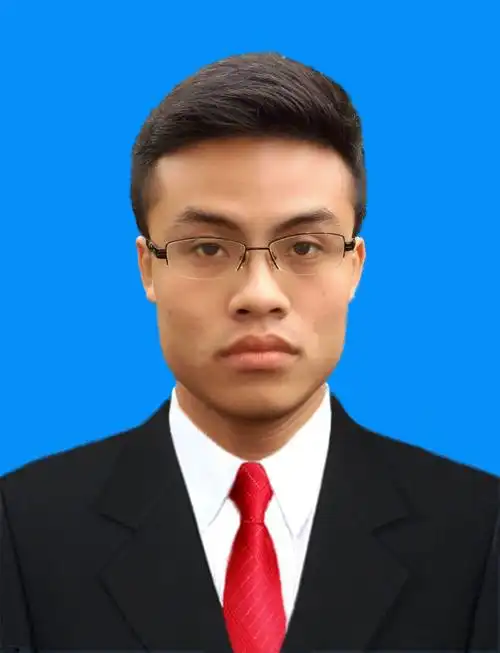 求ps大神帮忙p张正装照,自然一点就行了,谢谢