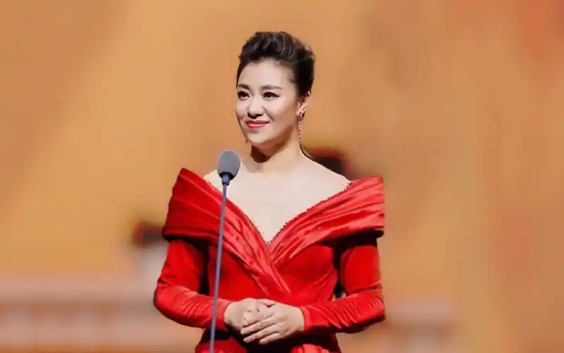 【王丽达】《黄河渔娘》 《亲吻祖国》2023现场演出