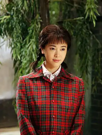 《岁月如金》收视飘红 左小青甘愿做绿叶