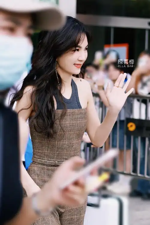 ella陈嘉桦吧官方微博