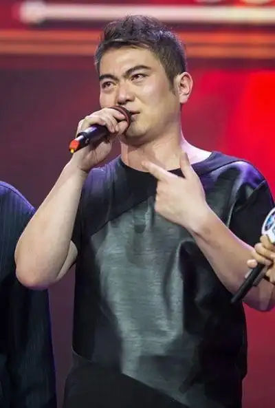 中国好声音第二季倪鹏演出代言