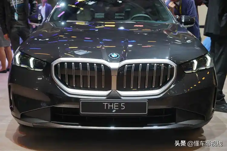 新车全新宝马5系530e慕尼黑车展实拍插电混动纯电续航101公里