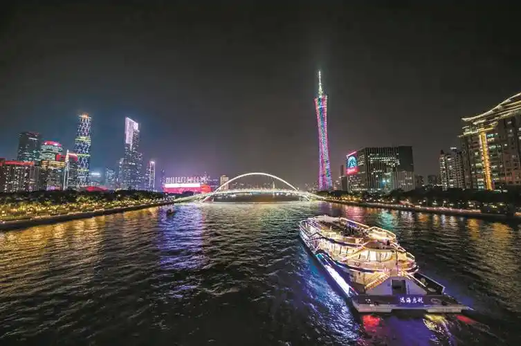 珠江夜游新船来了 "远海启航"号游船正式投运_游客_广州_服务