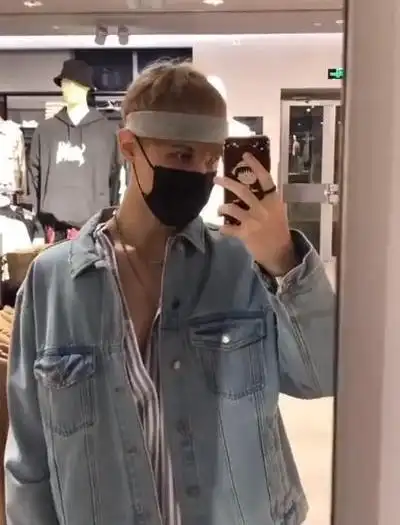 于是有人就好奇利路修怎么没有一起吃饭,没想到张腾