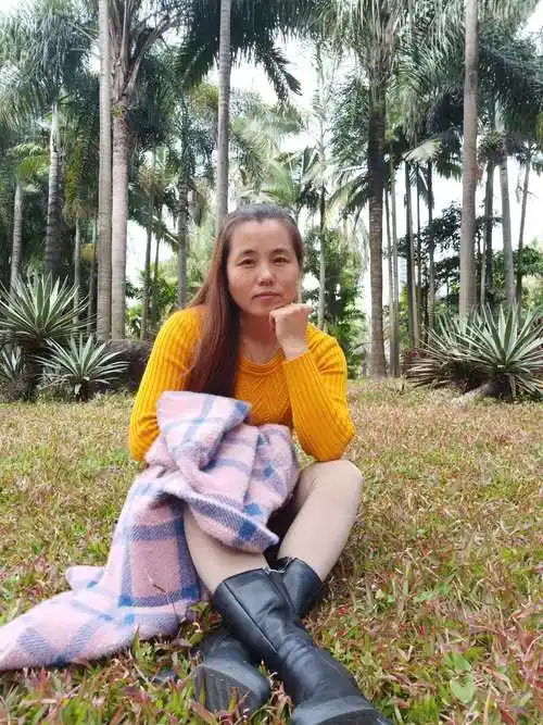 42岁离异女征婚照片(id:2779507)_江西赣州征婚交友_我主良缘网