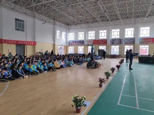 第五师中学 "歌唱新时代 共筑爱国心"——纪念一二·九运动合唱比赛