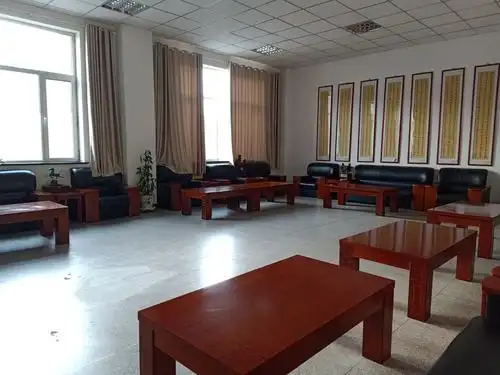 学校设立专门的信访工作接待室