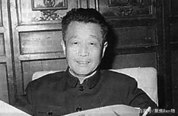 功德林"头号战犯"杜聿明,去世前悄悄叮嘱妻子,此生别离开中国