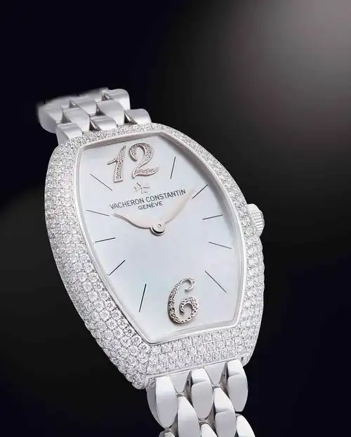 江诗丹顿 江诗丹顿   18k白金女款镶钻腕表