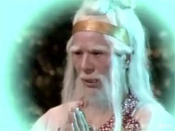 新白娘子传奇:谈谈紫蕴龙王参的处世之道,这才是智者!