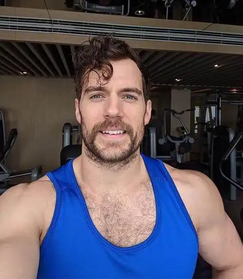 亨利·卡维尔 henry cavill的图片