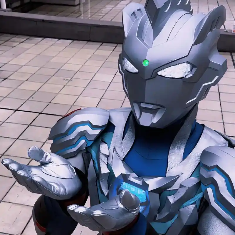 泽塔奥特曼阿尔法装甲壁纸.看得出来是同人嘛?我还以为tv剧照 - 抖音