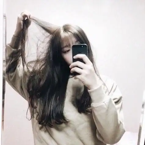 双手遮脸女生头像