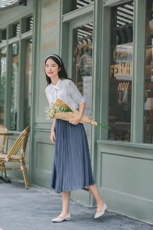 不负好时光,清新优雅的森系文艺风穿搭,让你美美过夏天