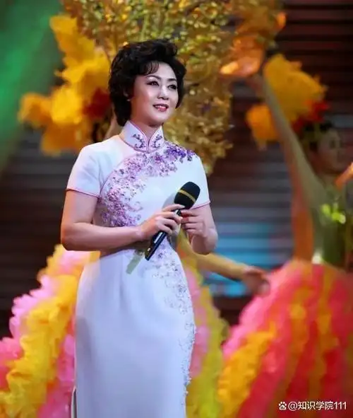 京剧第一美人李胜素婚姻成谜的背后藏了多少不为人知