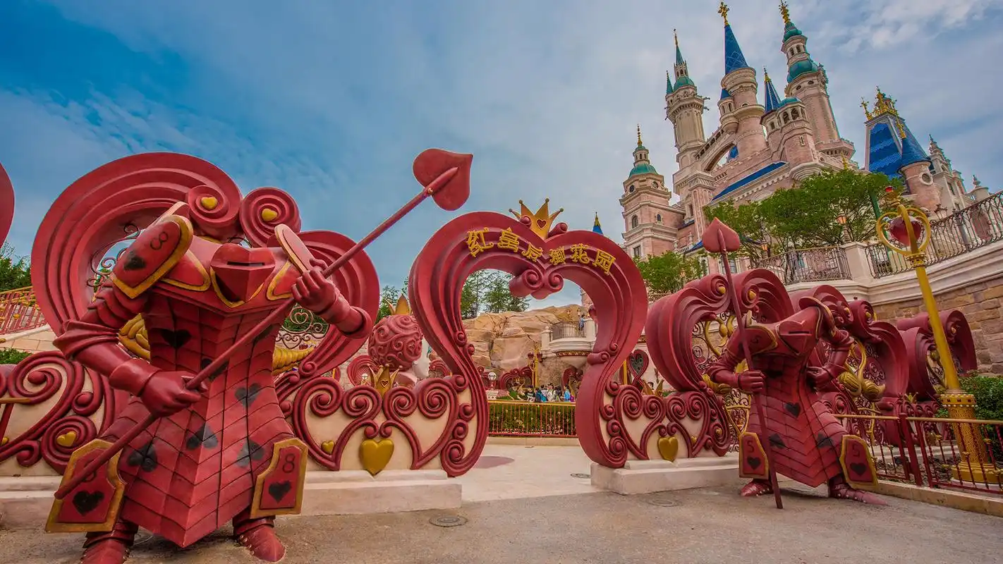 上海迪士尼乐园风景图片高清宽屏壁纸