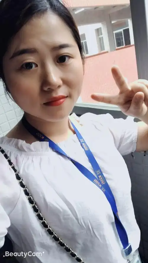 交友今日女神30岁的漂亮工厂女工最好的年华我始终相信爱情