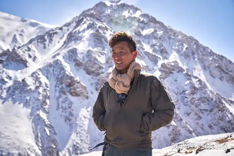 如何评价求生节目《决胜荒野之华夏秘境》第二期中吴鑫磊的表现?