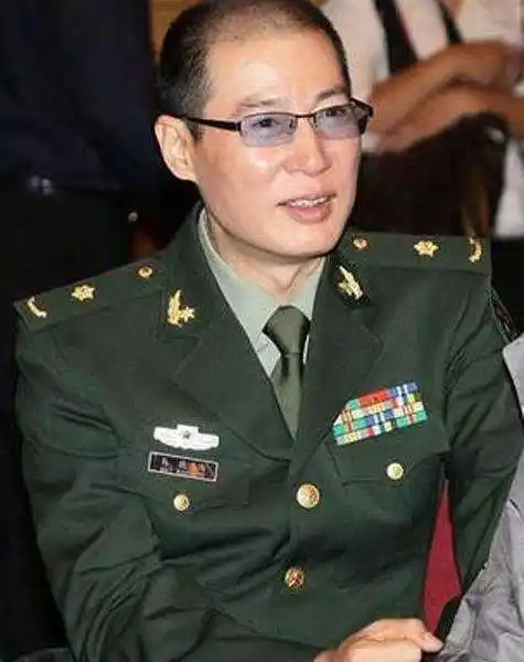 38位八一厂演员军装照 唐国强 洪学敏 赵娜 马晓伟 宋春丽 朱时茂