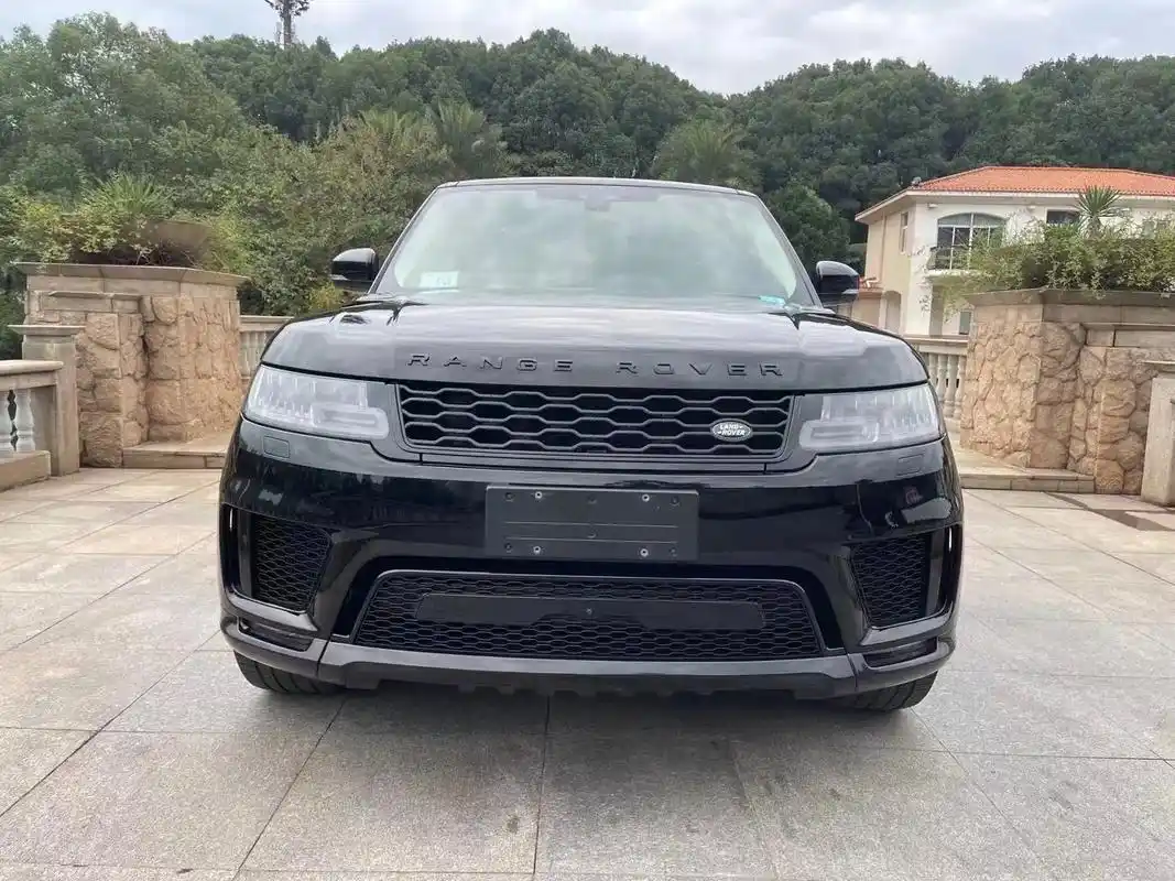 21款路虎揽胜运动02耀黑版