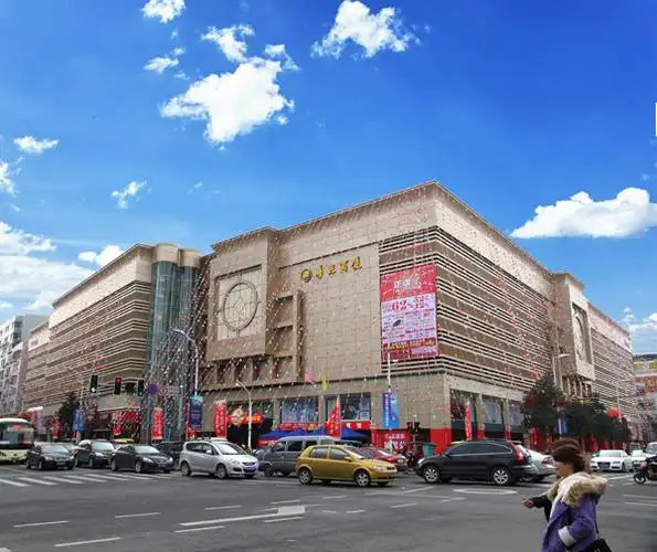 杨 军 浙江华联商厦有限公司董事长