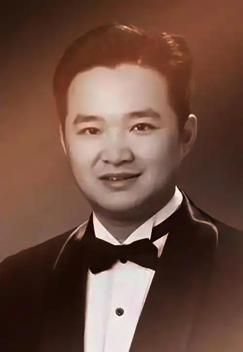 首届青歌赛冠军刘捷追梦路上有艰辛再婚妻子也是著名歌唱家