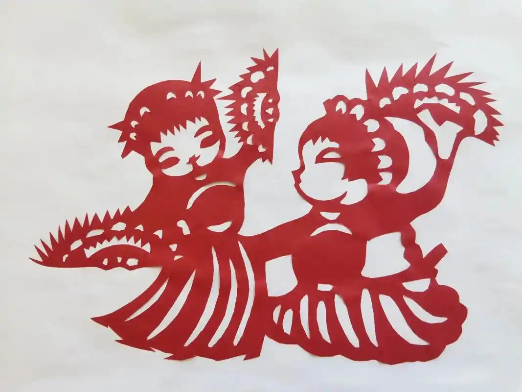 剪纸跳舞的女孩