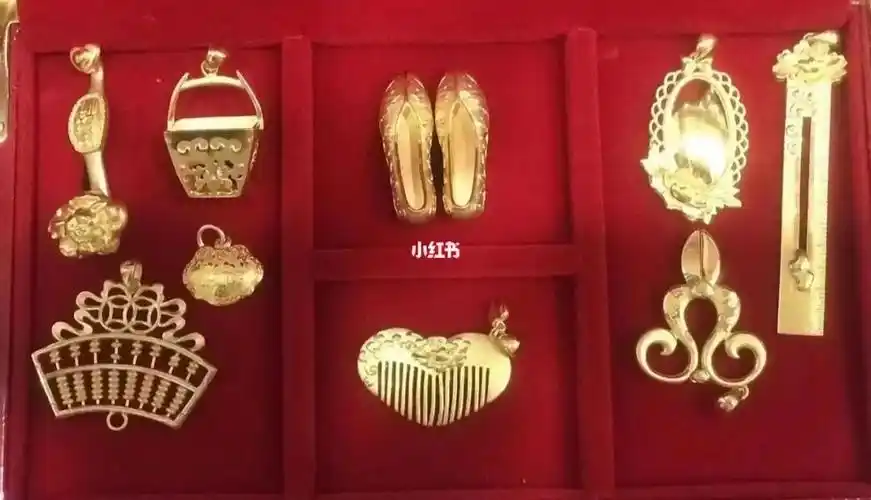 精致嫁妆九件套黄金金灿灿优惠大酬宾