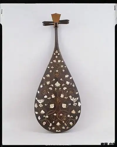 唐代螺钿紫檀五弦琵琶赏析