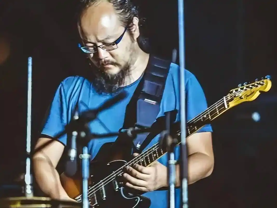 却为两个女儿买房当嫁妆,只在乎女儿与音乐_王菲_感情_黑豹乐队