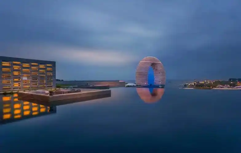 太湖畔888一晚住南太湖山庄景观别墅大床房享水晶宫双人下午茶太湖