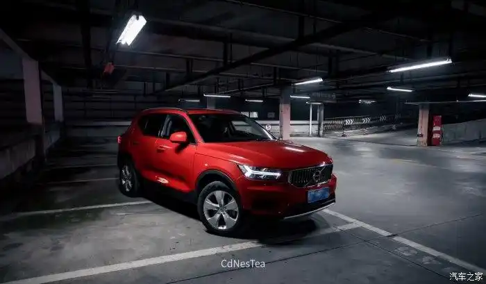 【图】颜值即正义 姑娘选车 volvo 红色xc40_沃尔沃xc40论坛_汽车之家