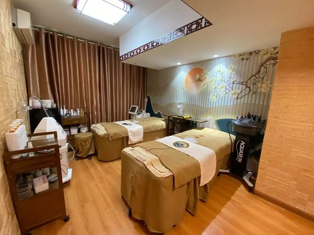 武汉首家"中国风"美容院正式开业!科技于传统的护肤,等你体验