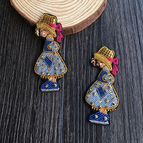 法国设计浅蓝色女孩头像爱莎公主专业手工缝制印度丝可爱迷你胸