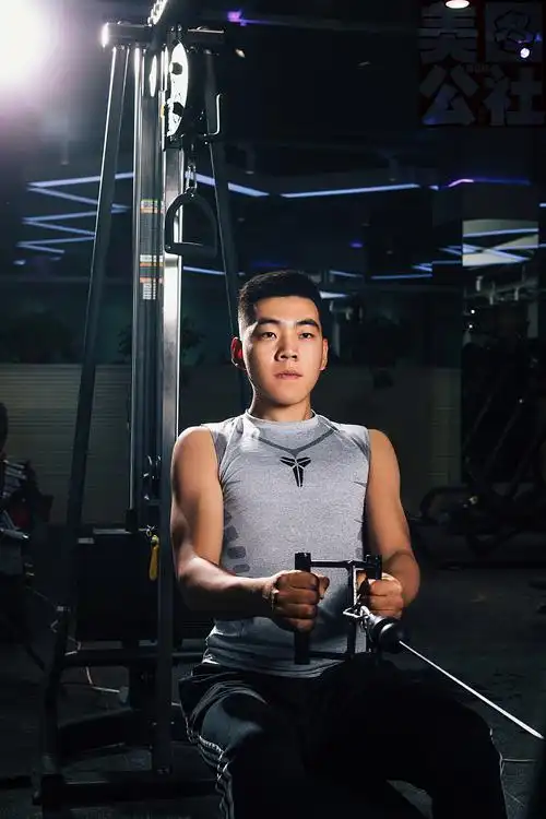 健身教练们(商业修图)