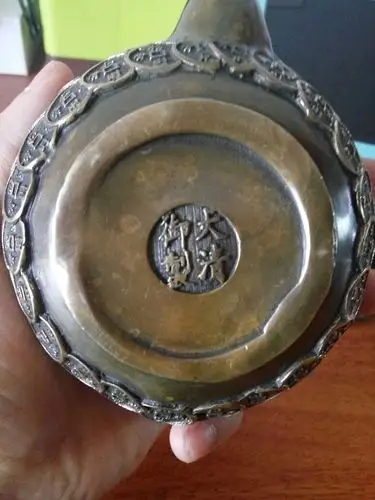 大清御制铜壶值多少钱?