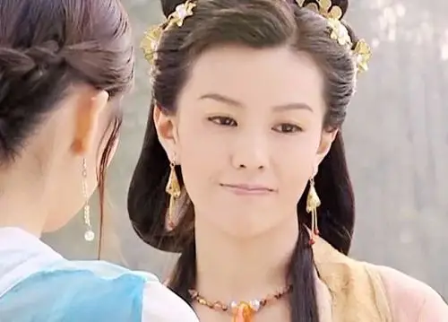 倪景阳 饰 怜星宫主