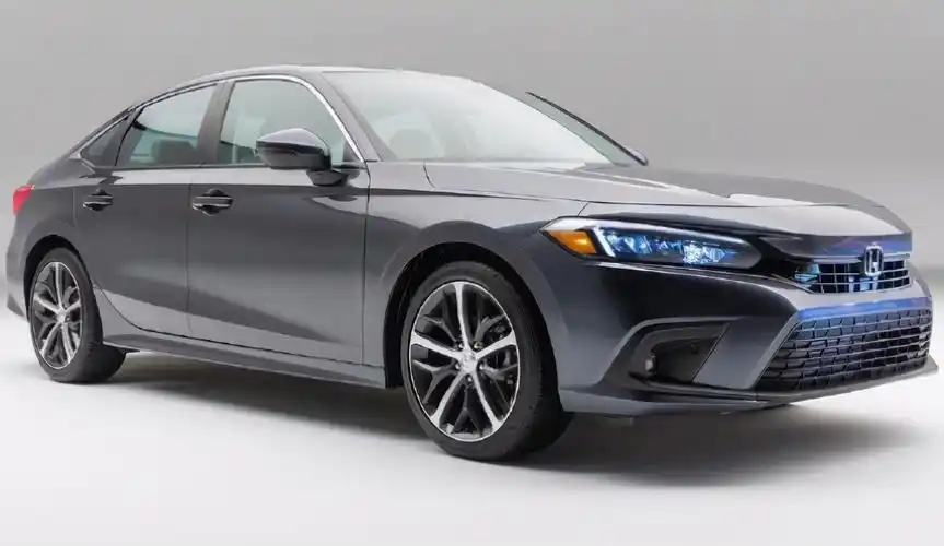 北京时间2021年4月29日,本田在美国公布了全新的第十一代思域车型.