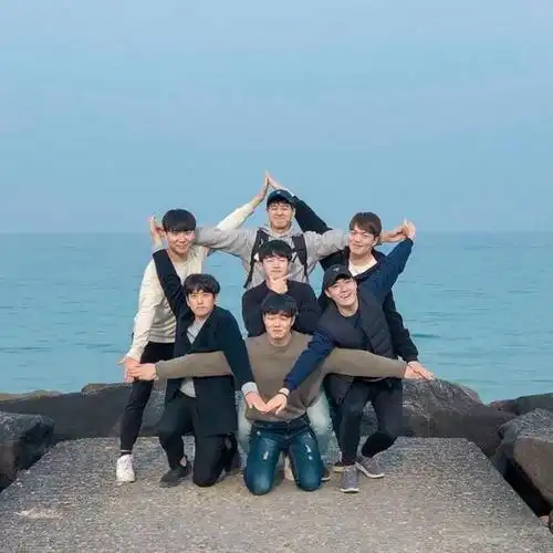 毕业照怎么拍才沙雕韩国爆笑男子照相集这些pose学起来