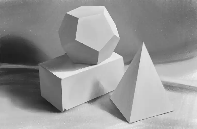 ps-板绘-石膏几何体组合中级(一)来源于此课程讲师:汽酒2021-07-09 23