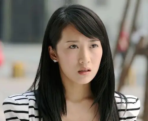 李念力挺婚前作品《夏妍的秋天》