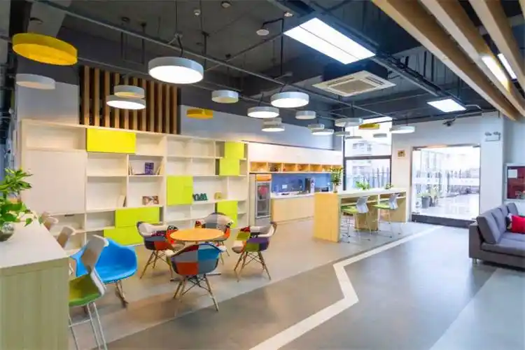 蓝马创业中心(魔方社区)