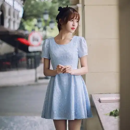 蕾丝连衣裙韩国夏季女装时尚甜美淑女收腰显瘦灯笼袖a字短裙